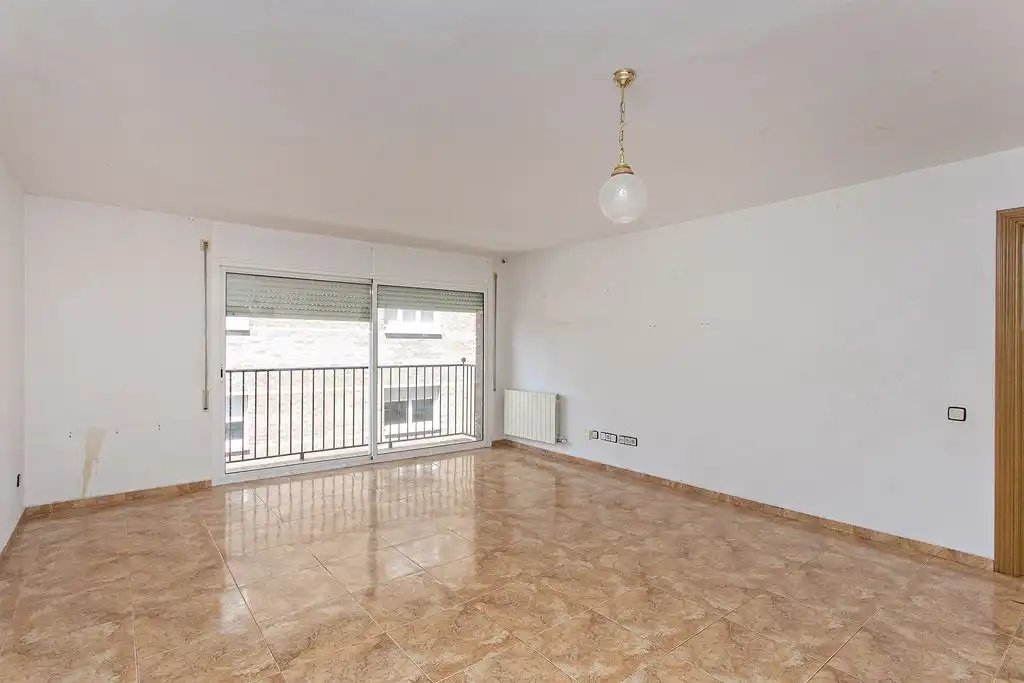 Wohnzimmer von Wohnung zum Verkauf in Igualada mit Heizung