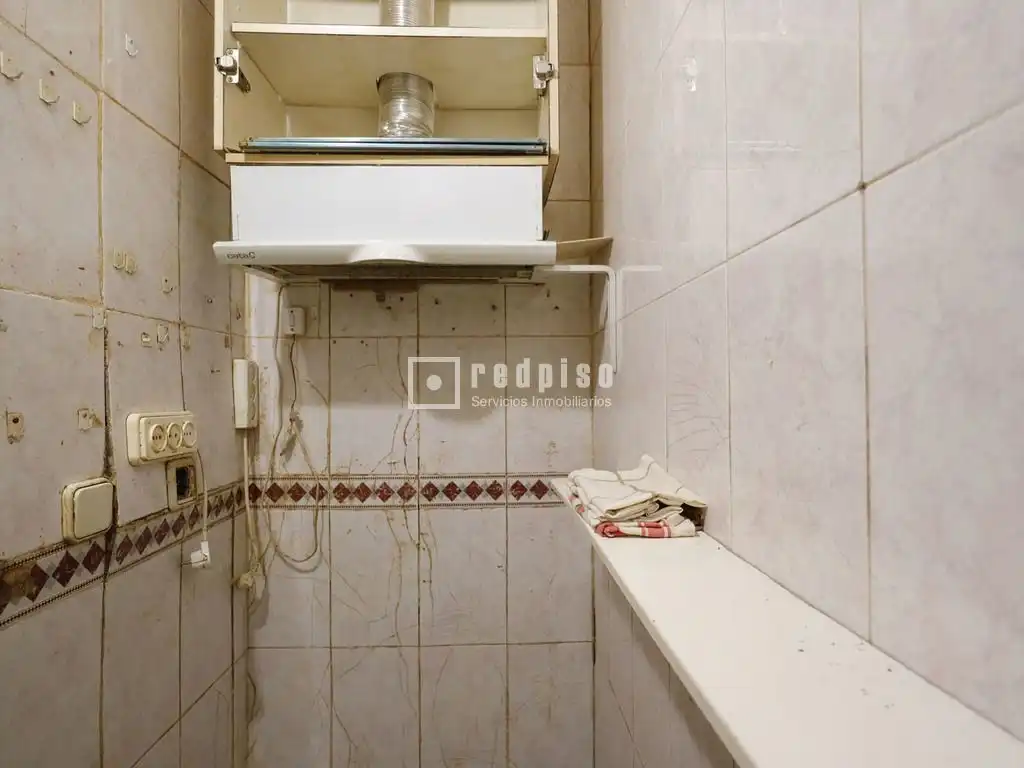 Cocina de Estudio en venta en Madrid con Calefacción
