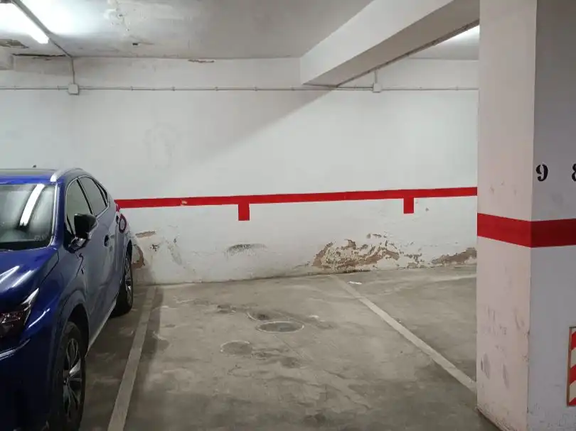 Aparcament de Garatge en venda en Utiel