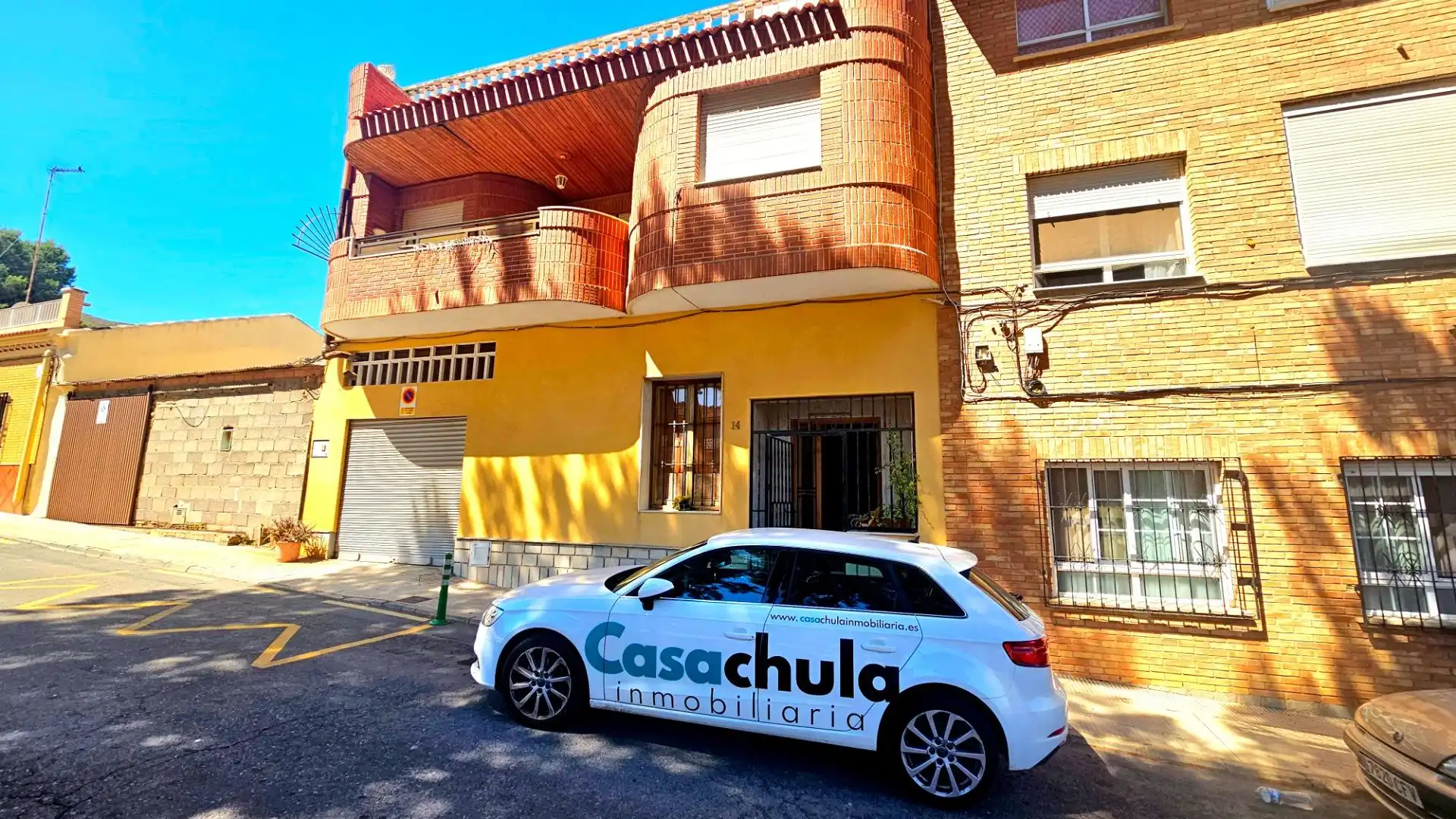 Außenansicht von Wohnung zum Verkauf in La Unión mit Klimaanlage, Terrasse und Abstellraum