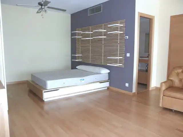 Schlafzimmer von Loft zum Verkauf in Burjassot mit Klimaanlage, Heizung und Privatgarten