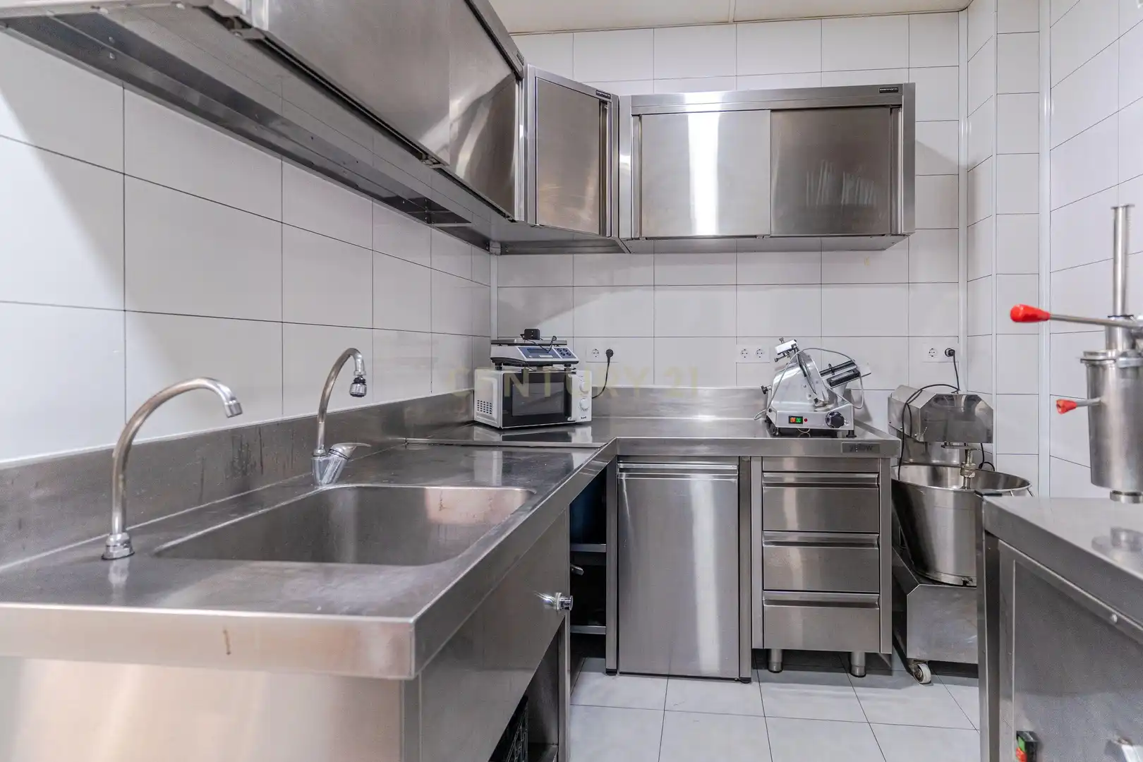 Cuina de Local en venda en Motril amb Aire condicionat