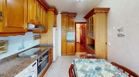 Foto 5 de Piso en venta en Merced, Los Castros - Castrillón, A Coruña Capital