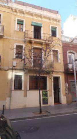 Piso en Venta en C/ Xifre en El Camp de l'Arpa del Clot