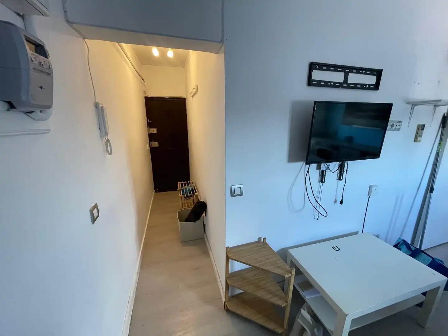 Wohnung zur Miete in L'Hospitalet de Llobregat mit Klimaanlage, Heizung und Möbliert
