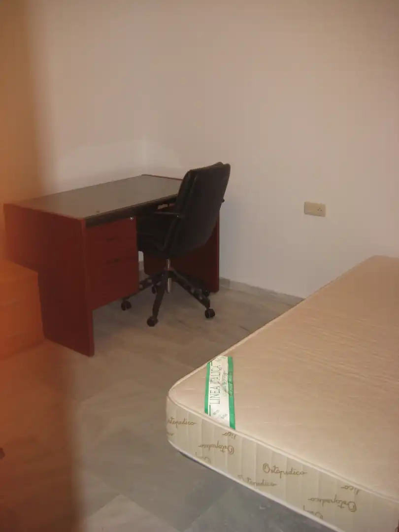 Habitación de Piso en venta en Melilla con Amueblado