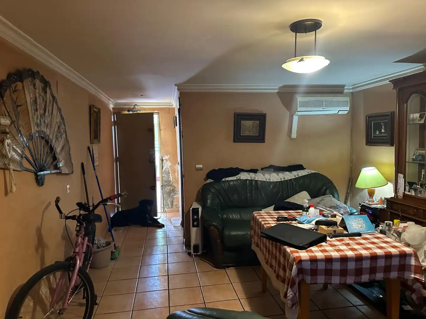 Houses for sale in Sevilla  with Air Conditioner
