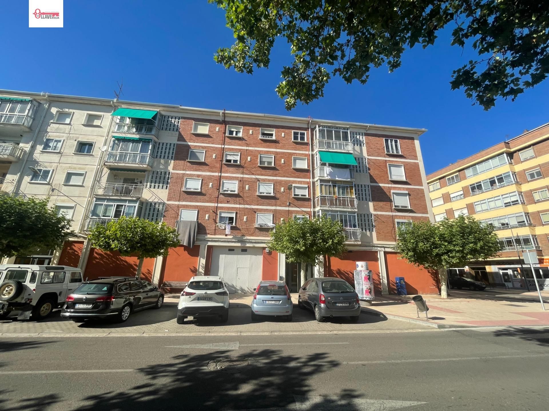 Vista exterior de Pis en venda en Aranda de Duero