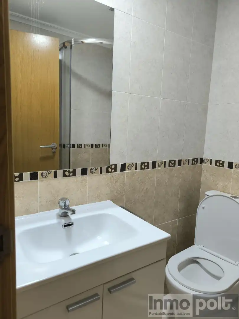 Baño de Piso de alquiler en Murcia
