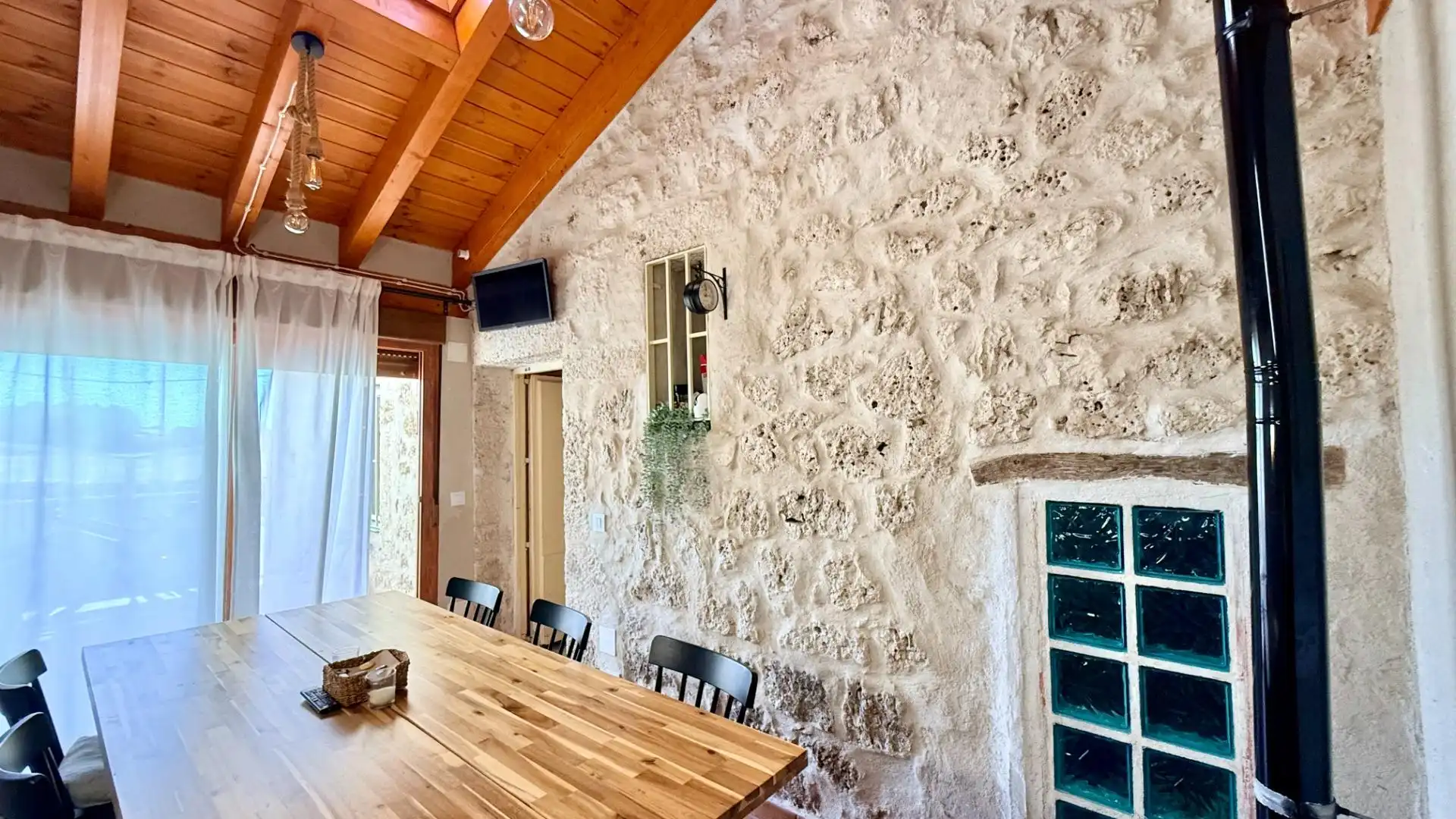Comedor de Casa o chalet en venta en Cozuelos de Fuentidueña con Alarma