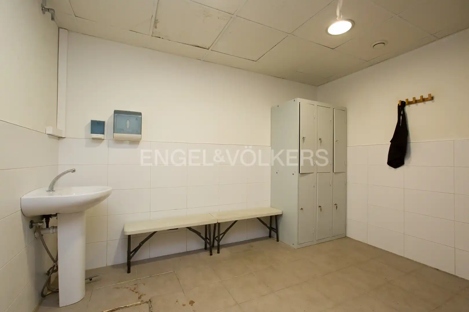 Baño de Casa o chalet de alquiler en Zaratamo con Aire acondicionado, Calefacción y Terraza