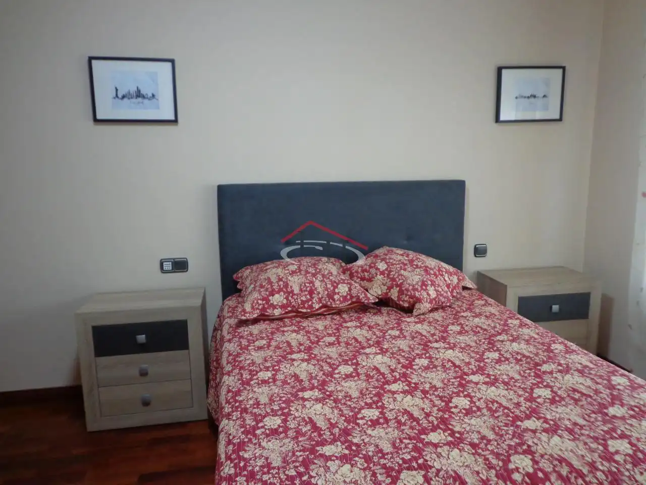 Schlafzimmer von Wohnung zur Miete in León Capital  mit Heizung, Parkett und Terrasse