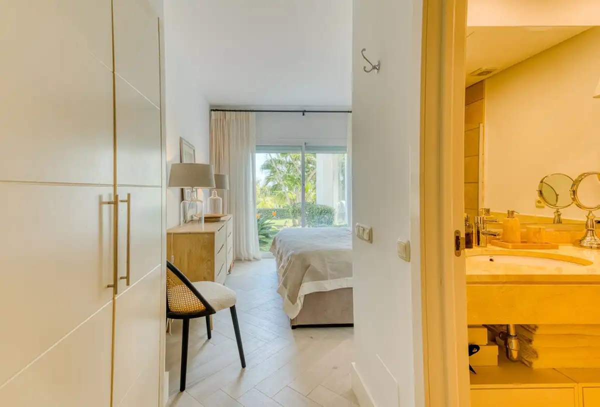 Habitación de Planta baja en venta en Casares con Aire acondicionado, Jardín privado y Terraza