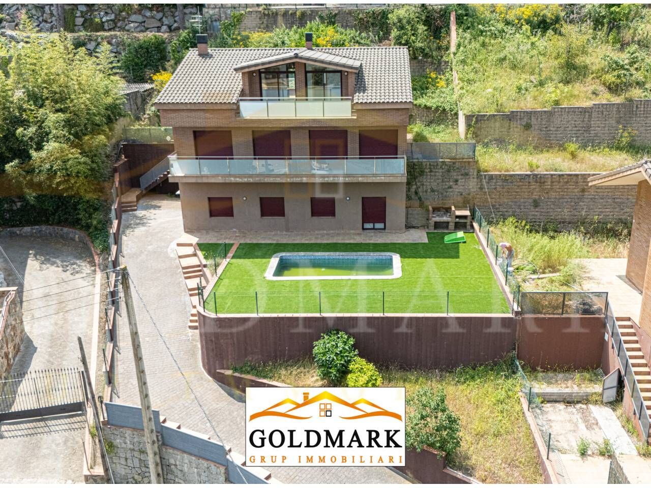 Vista exterior de Casa o xalet en venda en Llinars del Vallès amb Aire condicionat, Calefacció i Terrassa