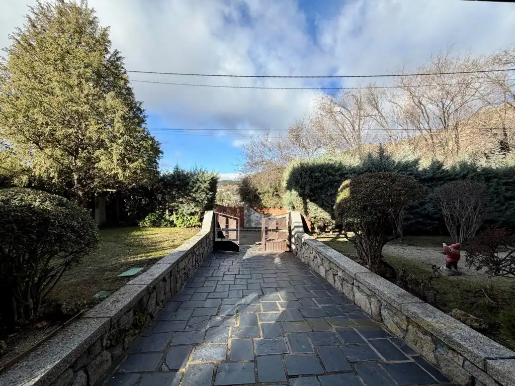 Houses for sale in Collado Mediano