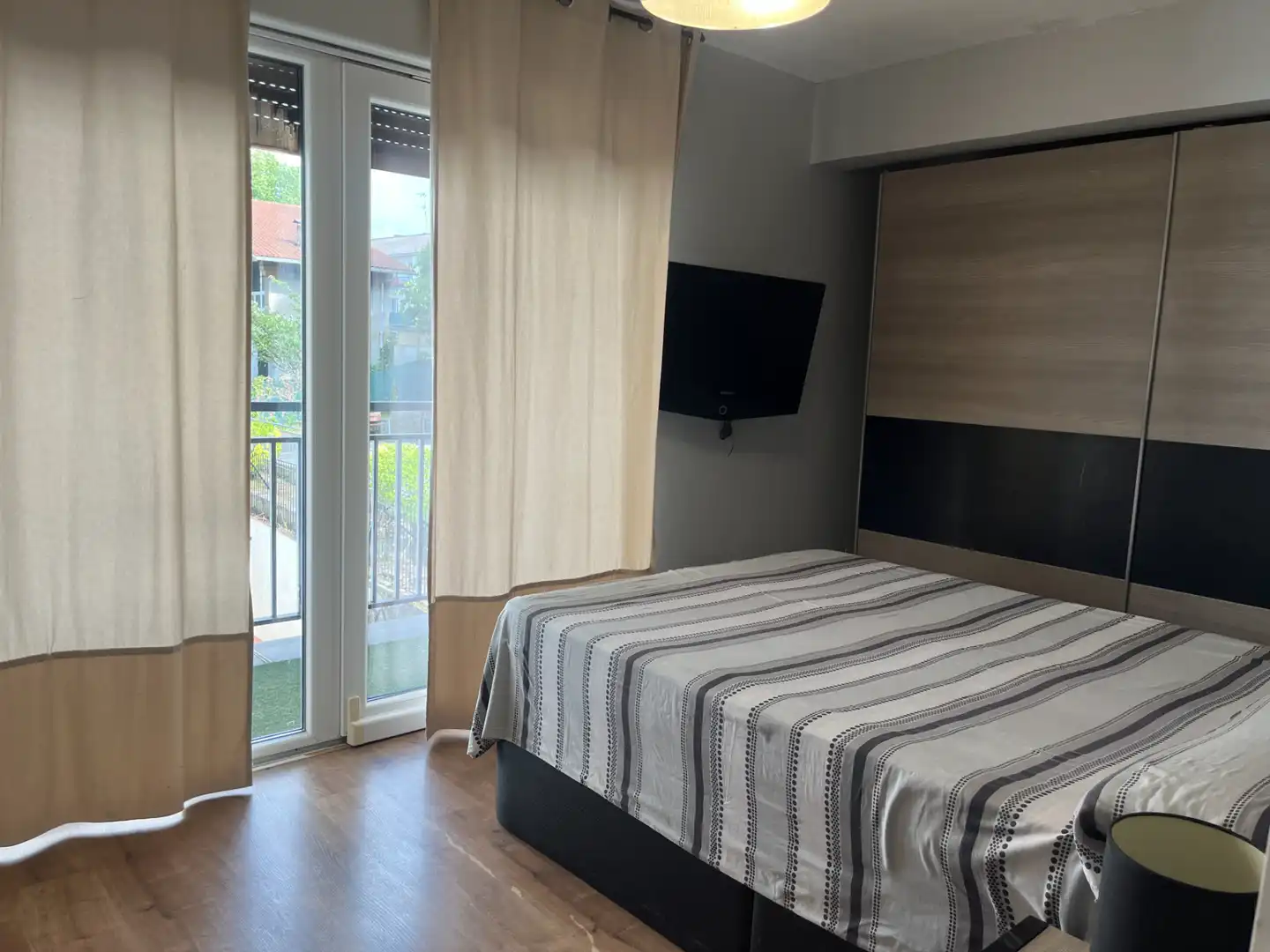 Habitación de Piso en venta en Donostia - San Sebastián  con Calefacción, Terraza y Amueblado
