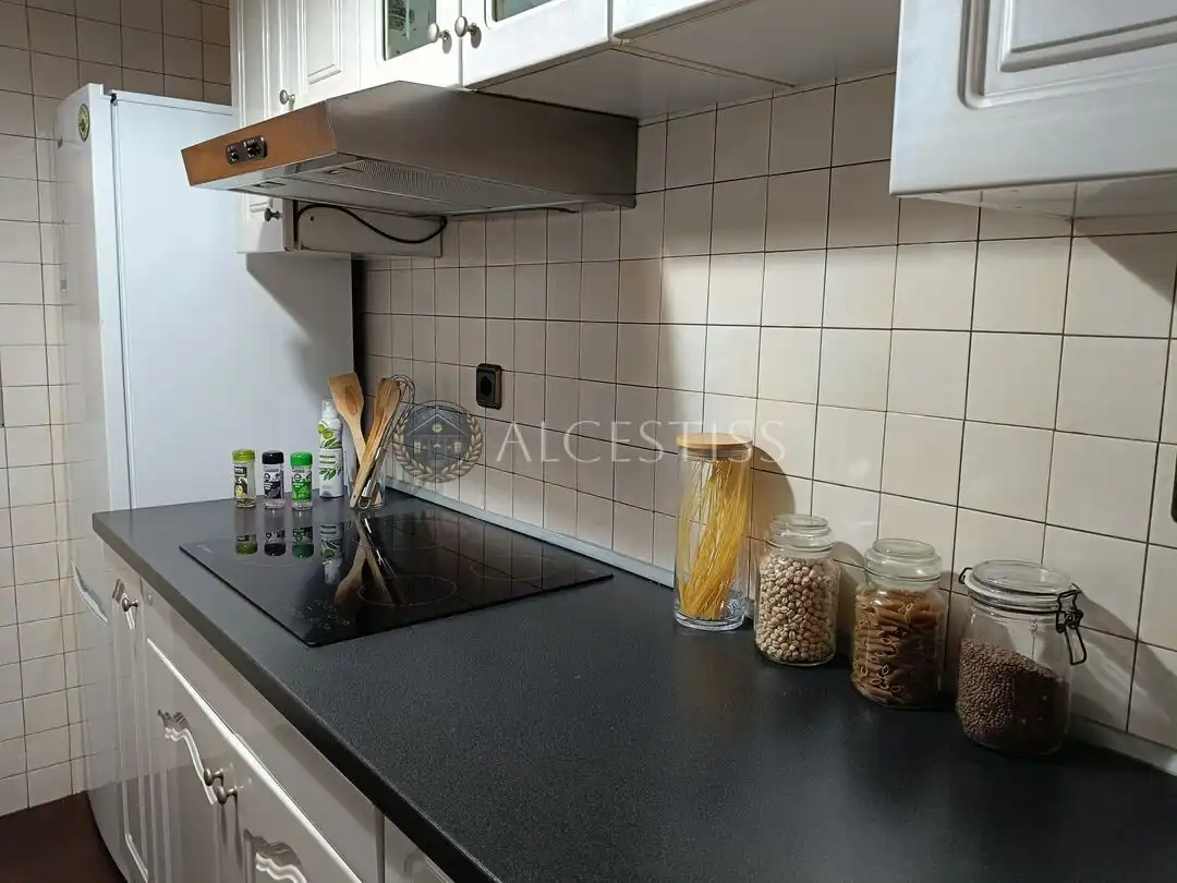 Cocina de Piso en venta en Madrid con Calefacción