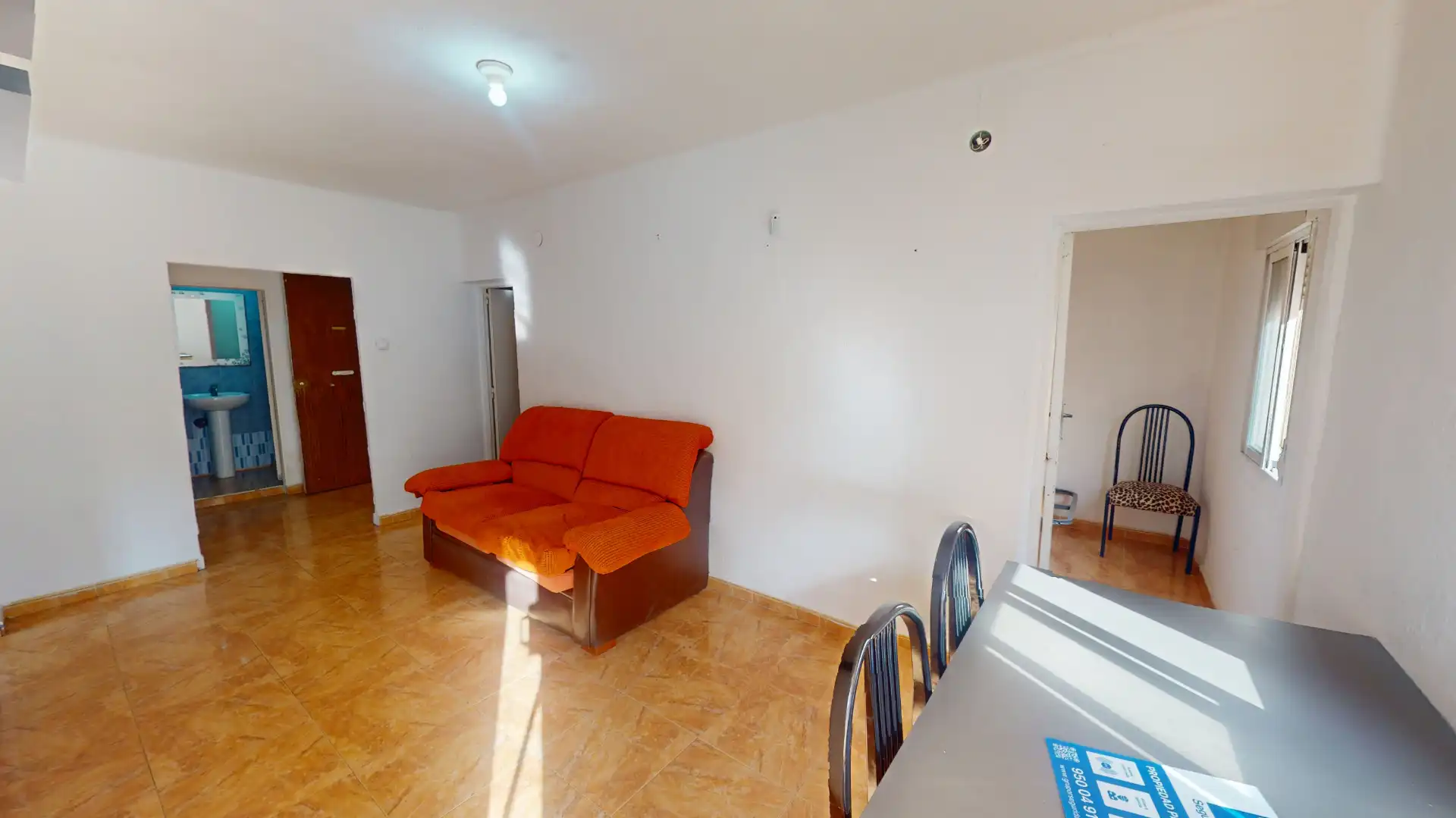 Sala de estar de Piso en venta en Almería con Amueblado, Balcón y Alarma