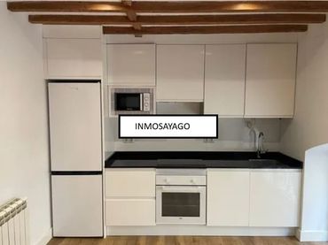 Appartamento con ascensore in affitto a Calle Daoiz y Velarde 12