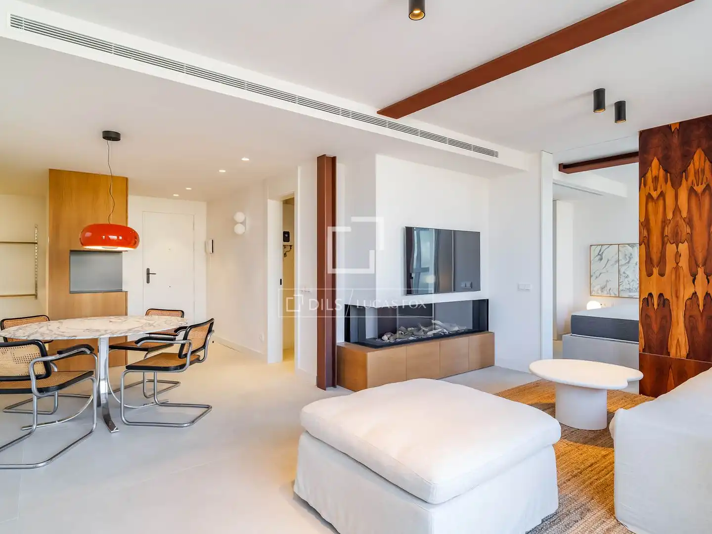 Sala d'estar de Àtic en venda en Barcelona amb Aire condicionat, Terrassa i Moblat