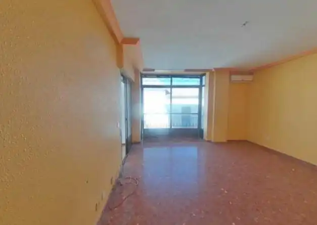 Piso en venta en Lopera