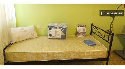 Photo 2 of Flat to share in Ensanche - Parque Santa Rosa, Castellón