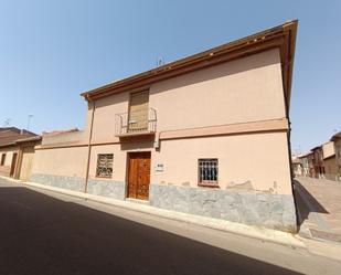 Vista exterior de Finca rústica en venda en Valderas amb Traster