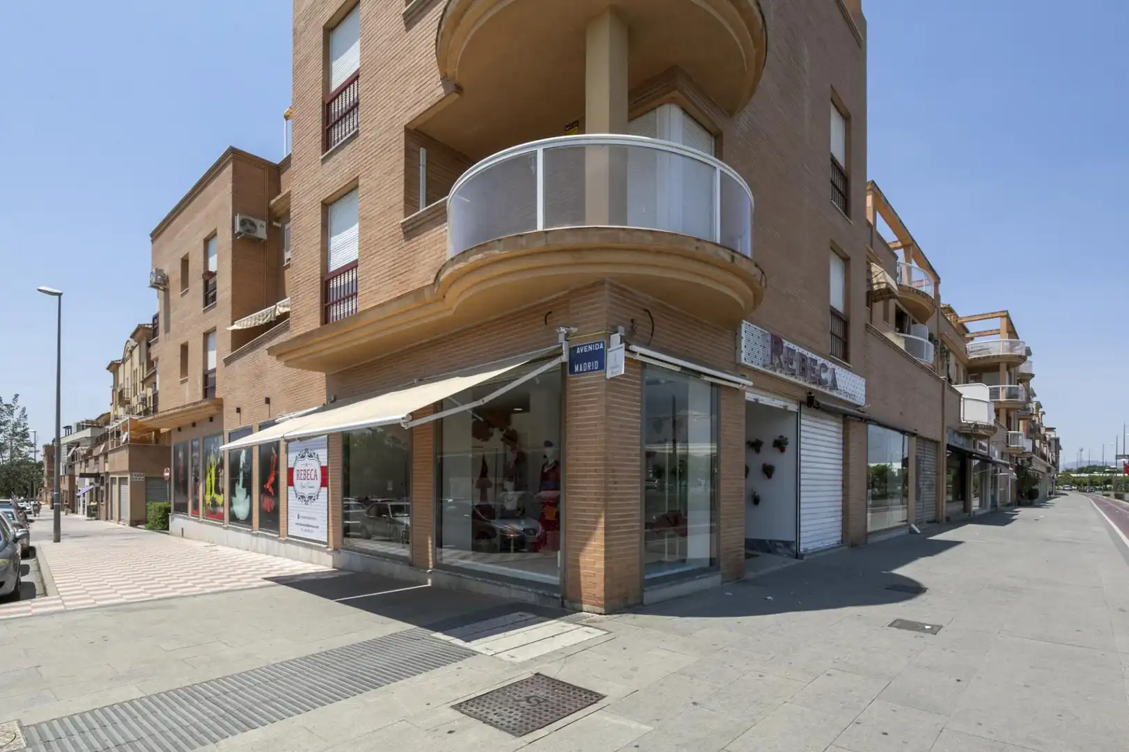 Local comercial en venda a Avenida de Madrid