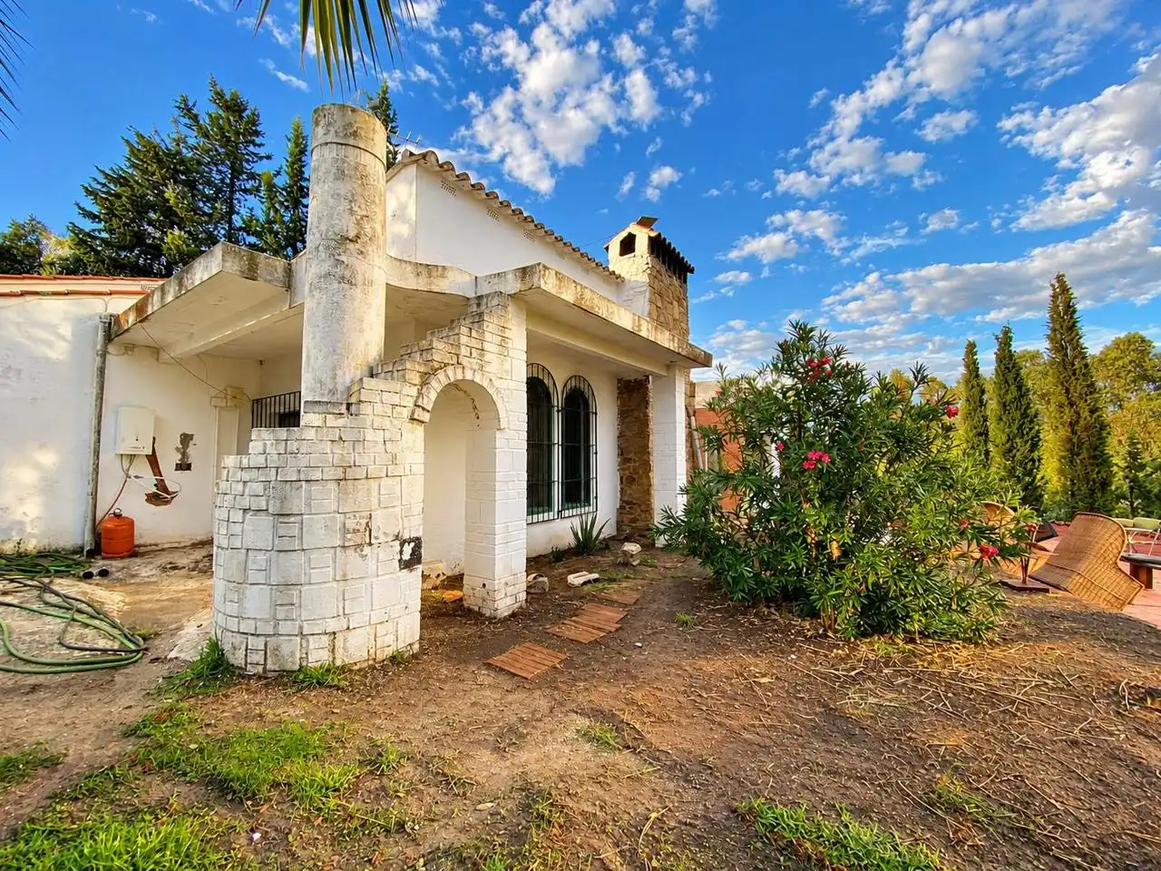 Exterior view of Country homes for sale in Valverde de Mérida, Badajoz