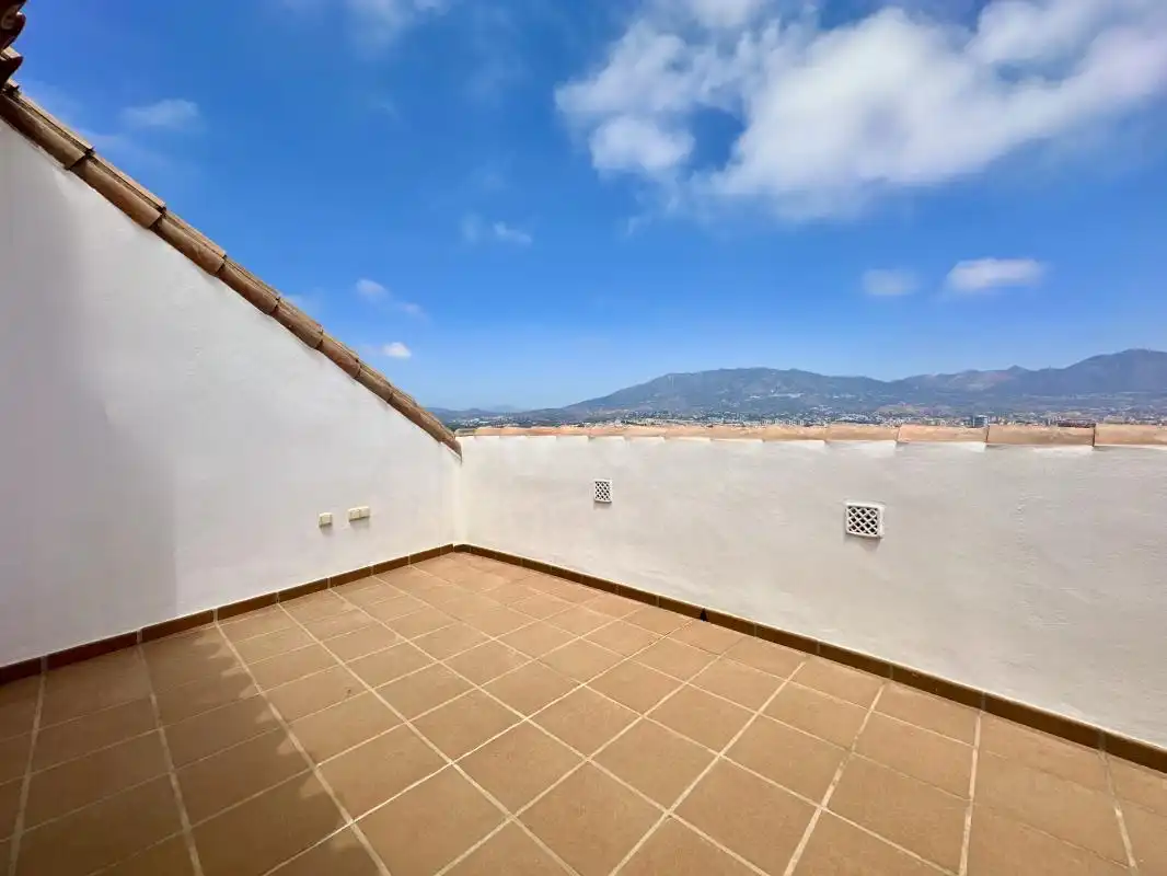 Terraza de Ático en venta en Fuengirola con Aire acondicionado, Calefacción y Terraza
