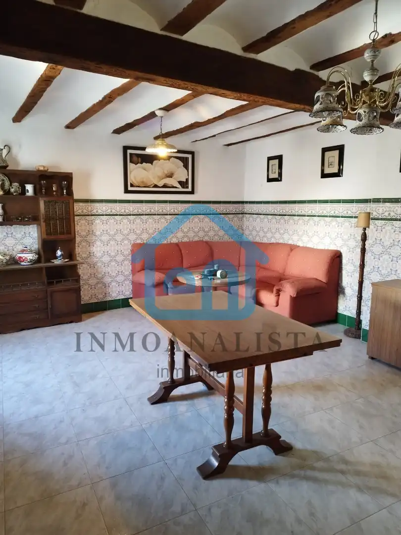 Living room of Country homes for sale in Requena  with Heating and Balcony