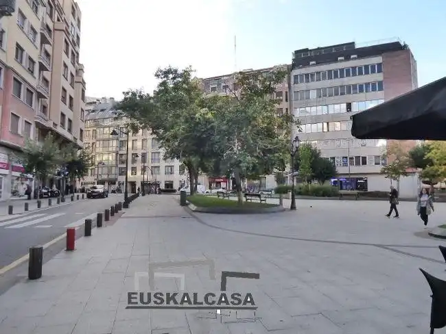 Vista exterior de Apartamento en venta en Errekalde