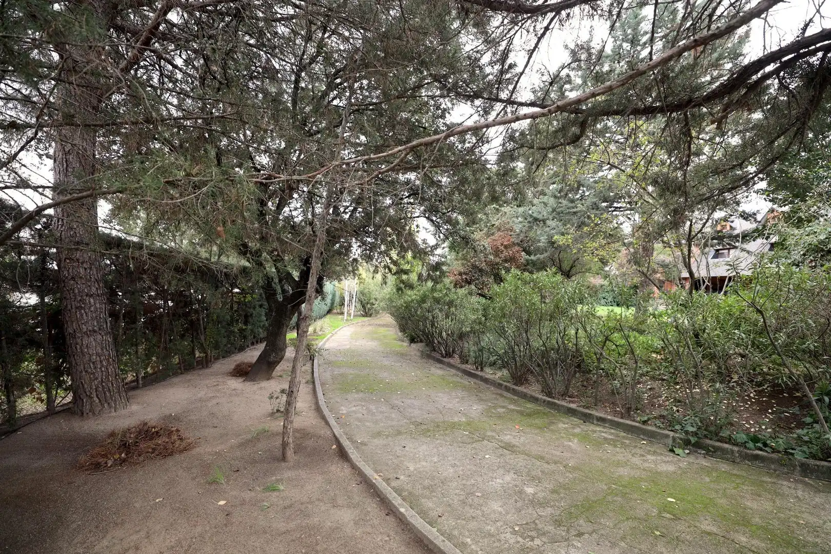Garden of Houses for sale in Villanueva de la Cañada  with Heating, Swimming Pool and Balcony