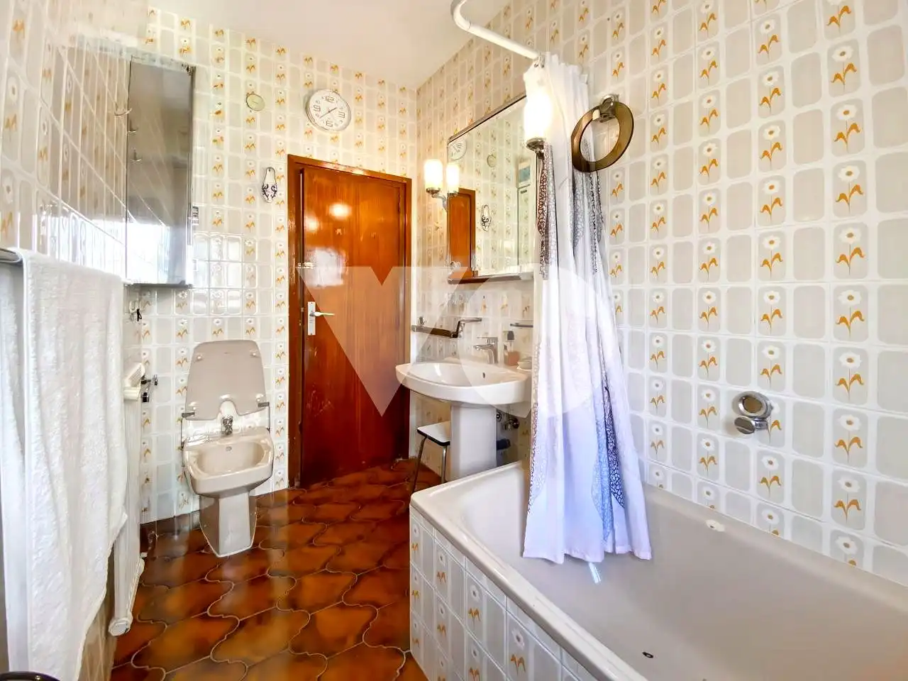 Baño de Piso en venta en Madrid con Aire acondicionado, Calefacción y Parquet