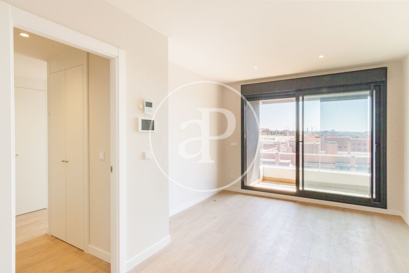 Bedroom of Flat to rent in  Madrid Capital  with Air Conditioner, Heating and Private garden