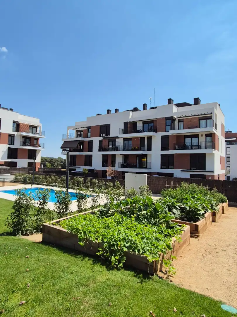 Pis amb piscina en venda a Llinars del Vallès, imagen 16