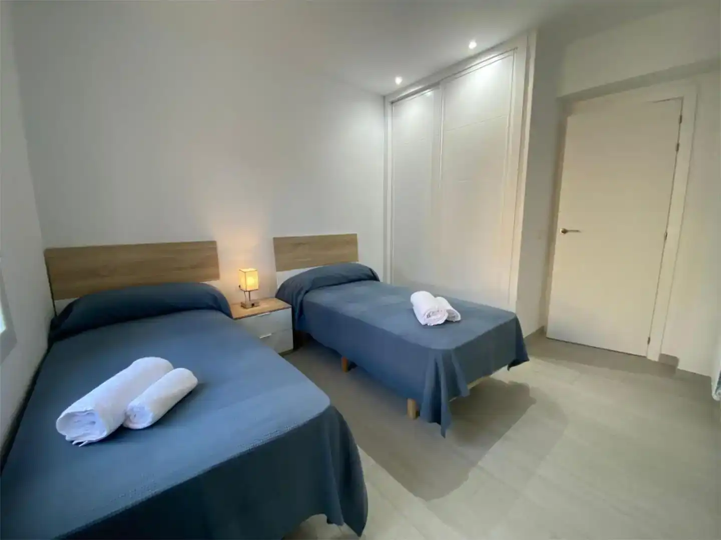 Habitación de Piso de alquiler en Sóller con Aire acondicionado, Amueblado y Balcón