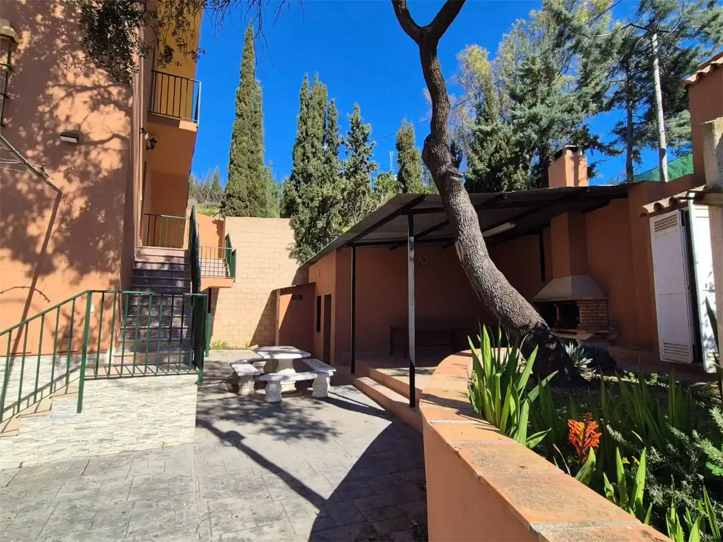 Terrassa de Casa o xalet en venda en Cártama amb Aire condicionat, Piscina i Balcó