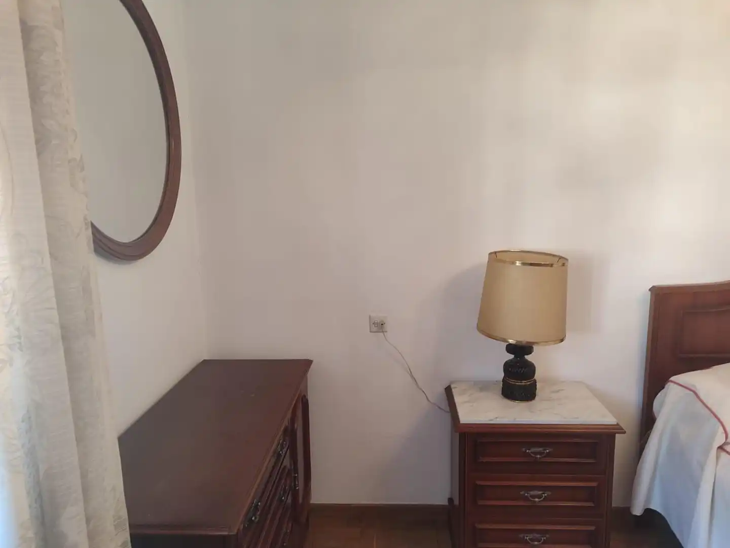 Bedroom of Flat for sale in Oviedo   with Heating