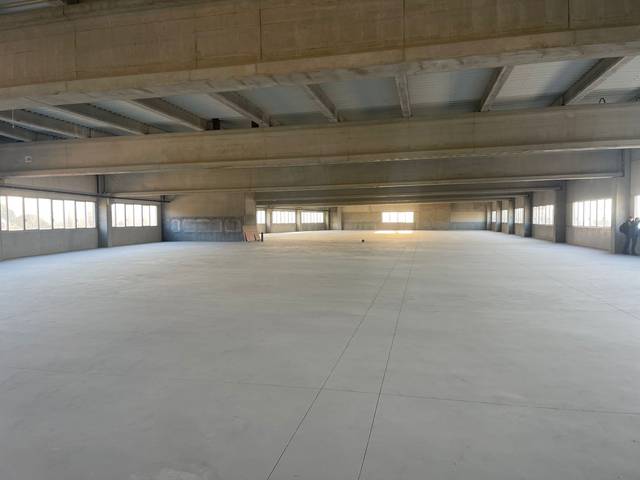 Nave industrial en Alquiler en Carrer del Rec Molinar en Montmeló