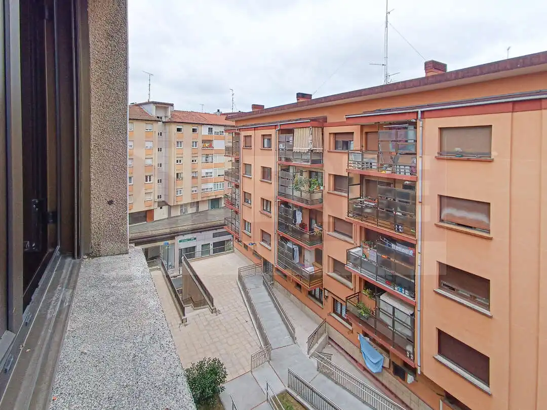 Terraza de Piso en venta en Errenteria con Calefacción y Balcón