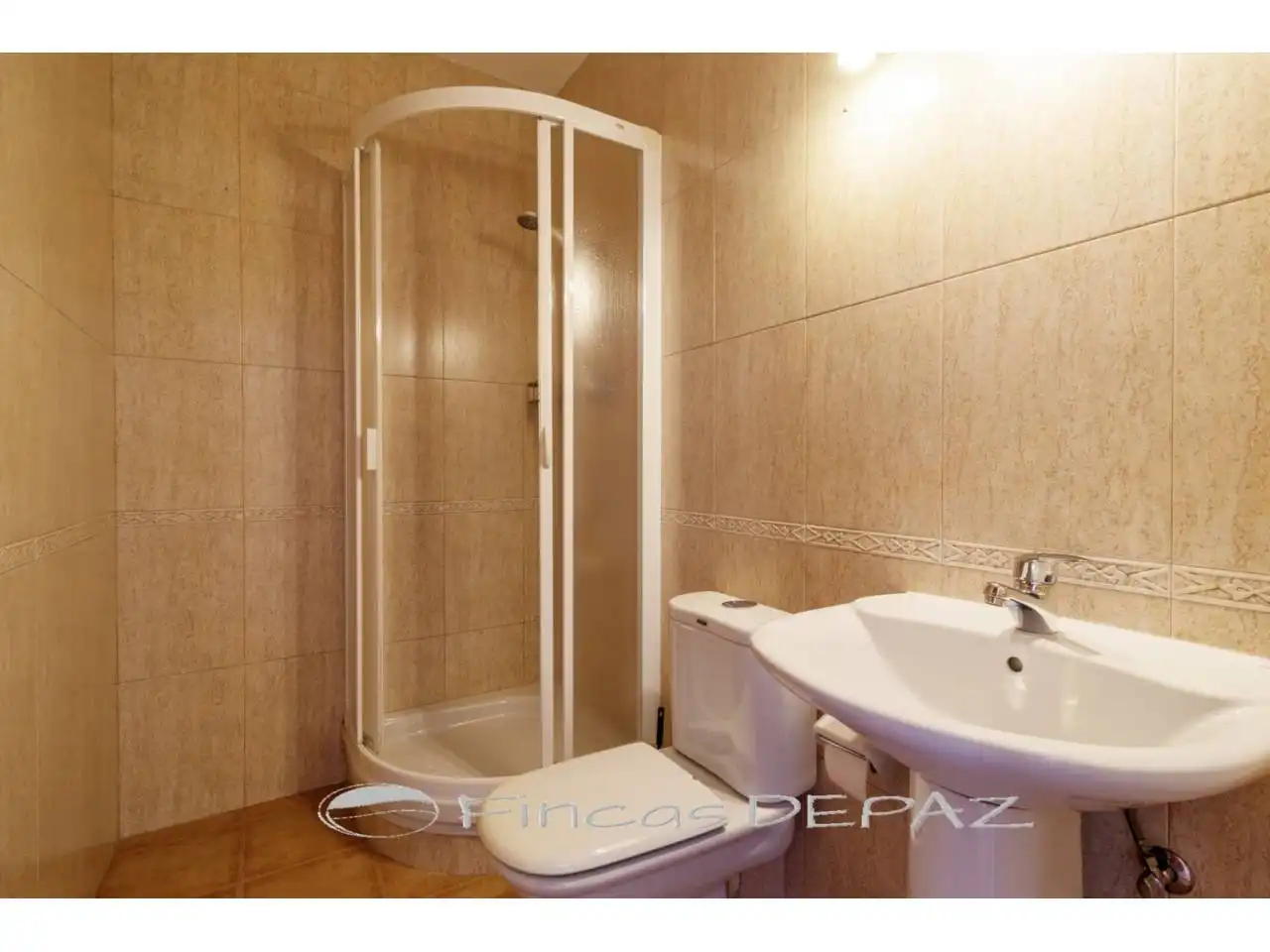 Bathroom of Apartments for sale in Castelldefels  with Terrace, Storage room and Community pool