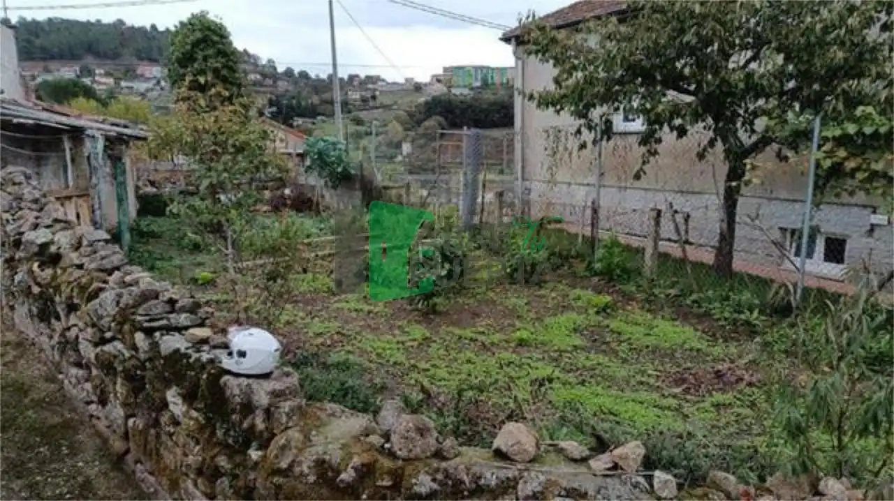 Casa o chalet en venta en Ourense Capital  con Calefacción, Jardín privado y Terraza