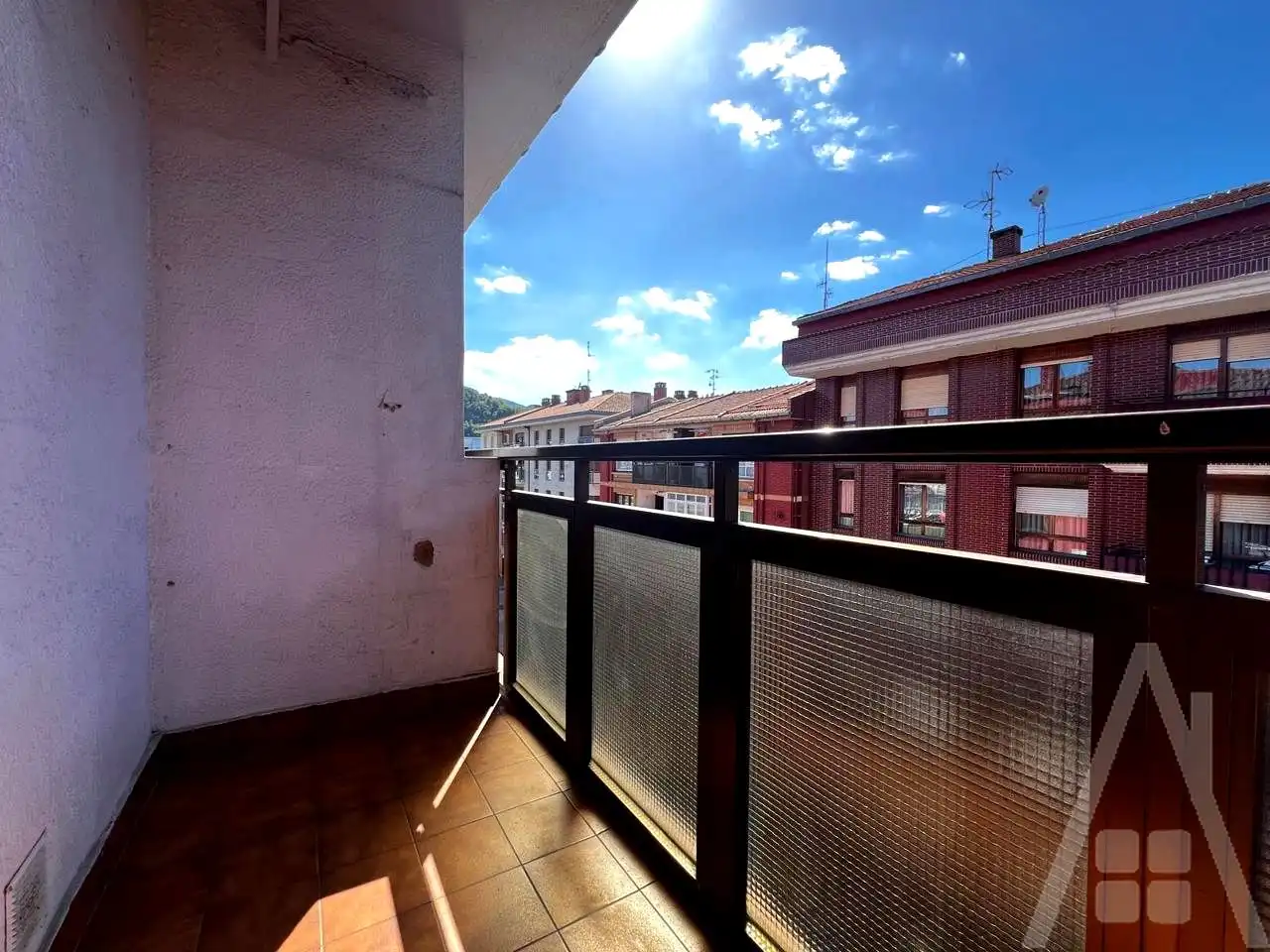 Terraza de Piso en venta en Etxebarri con Parquet, Terraza y Amueblado