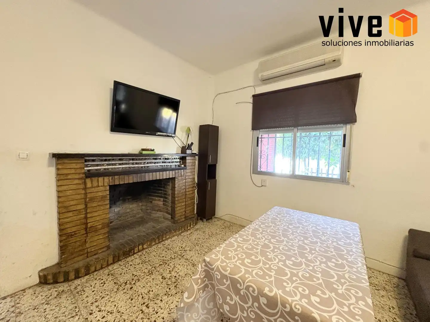 Bedroom of Detached homes for sale in Mairena del Aljarafe  with Air Conditioner, Heating and Private garden