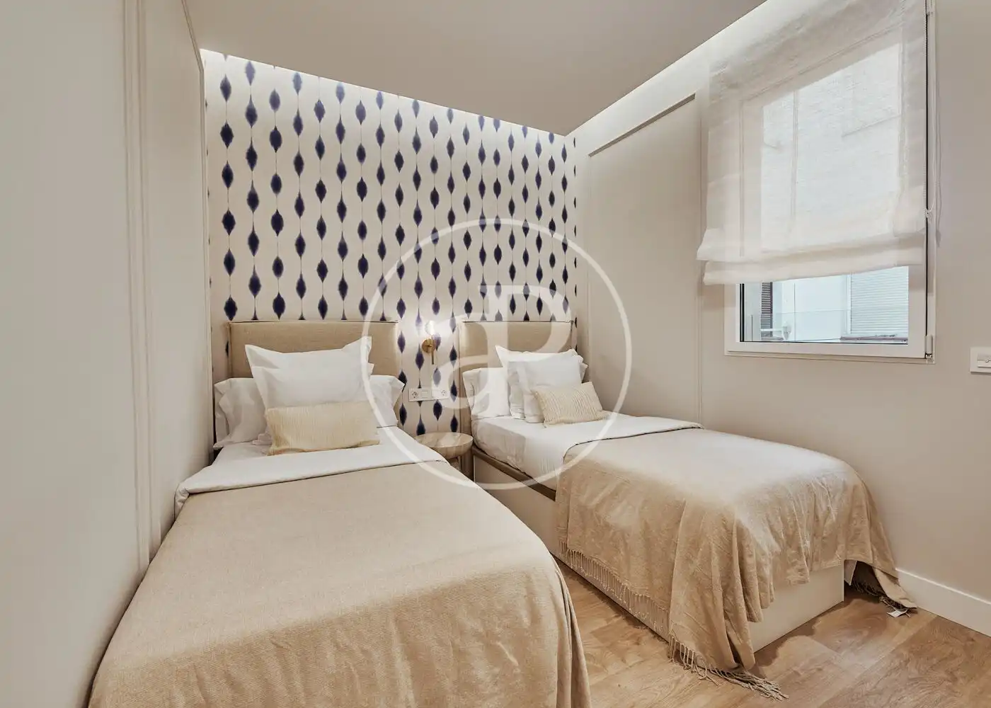 Schlafzimmer von Wohnung zum Verkauf in Madrid mit Klimaanlage, Heizung und Möbliert