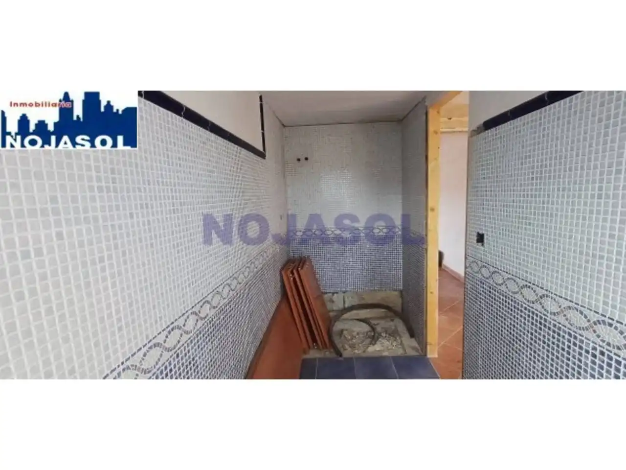 Houses for sale in Noja  with Private garden and Terrace