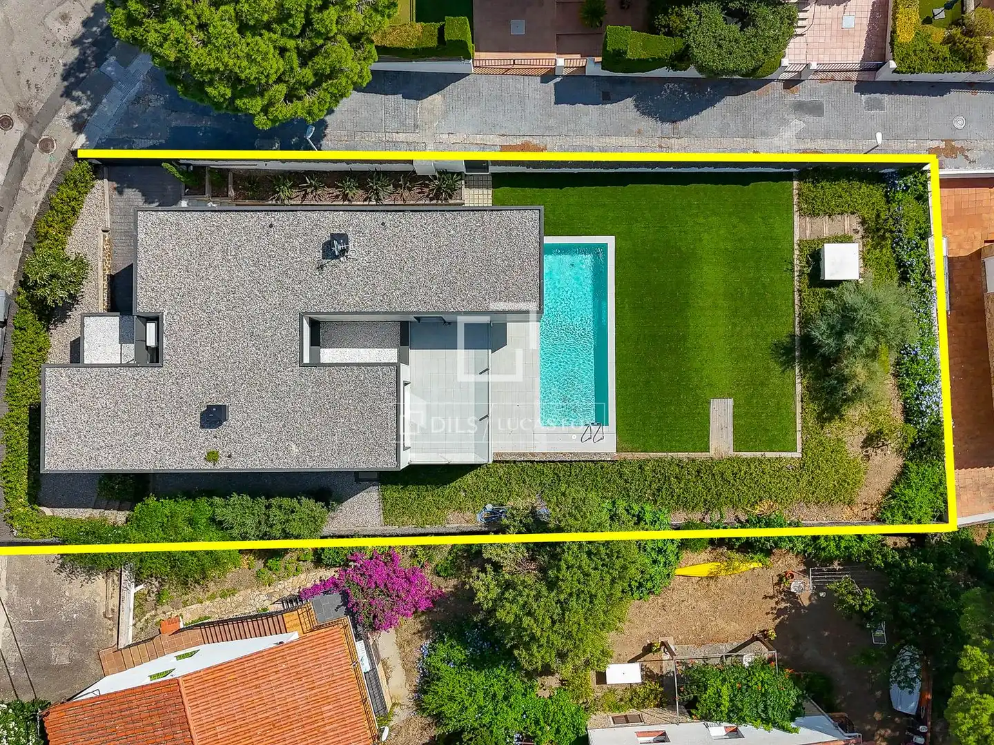 Vista exterior de Casa o xalet en venda en Llançà amb Aire condicionat, Calefacció i Jardí privat
