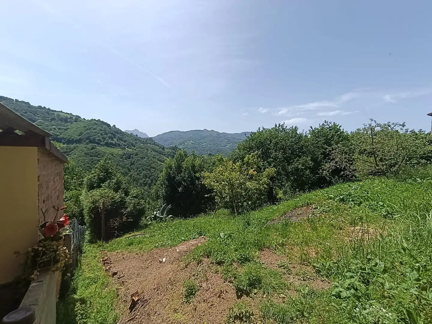 Country house zum Verkauf in San Martín del Rey Aurelio mit Balkon