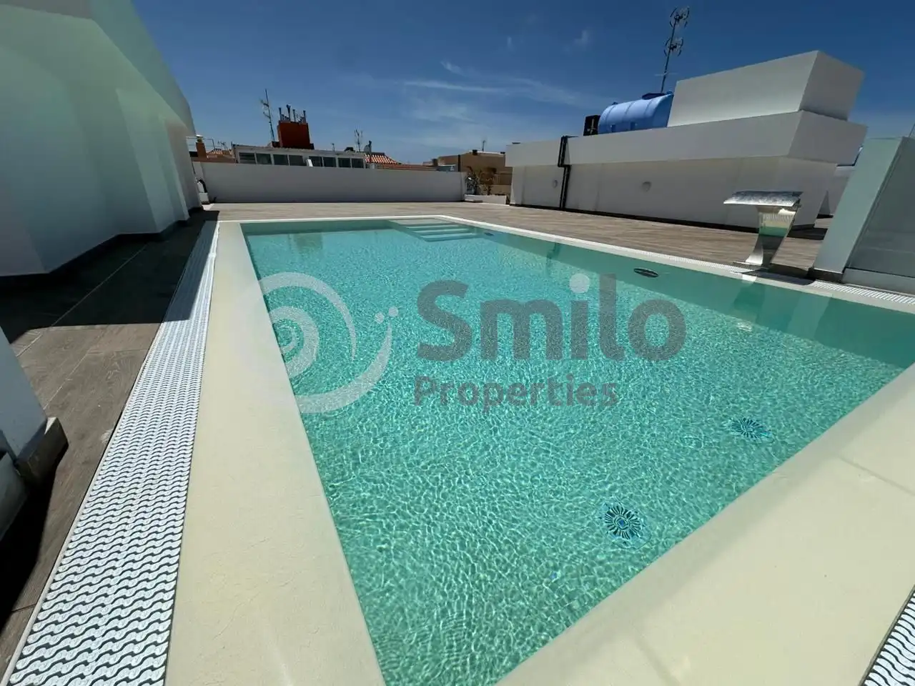 Piscina de Pis de lloguer en Guía de Isora amb Terrassa, Moblat i Piscina comunitària